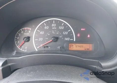 2015 Nissan Versa 1.6 S z USA, uszkodzony, nr VIN 3N1CN7AP7FL819783